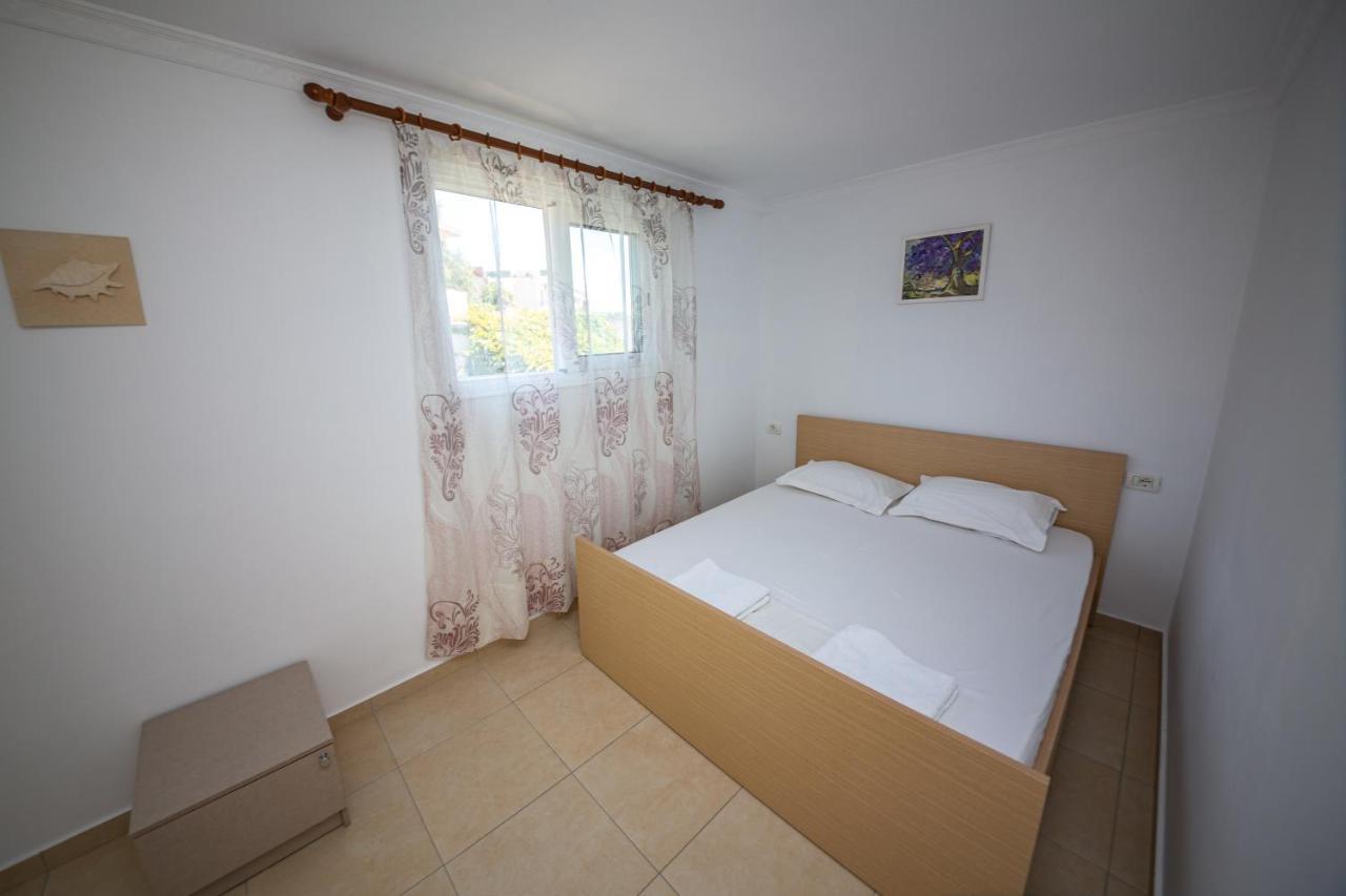 Himara Apartments Esterno foto
