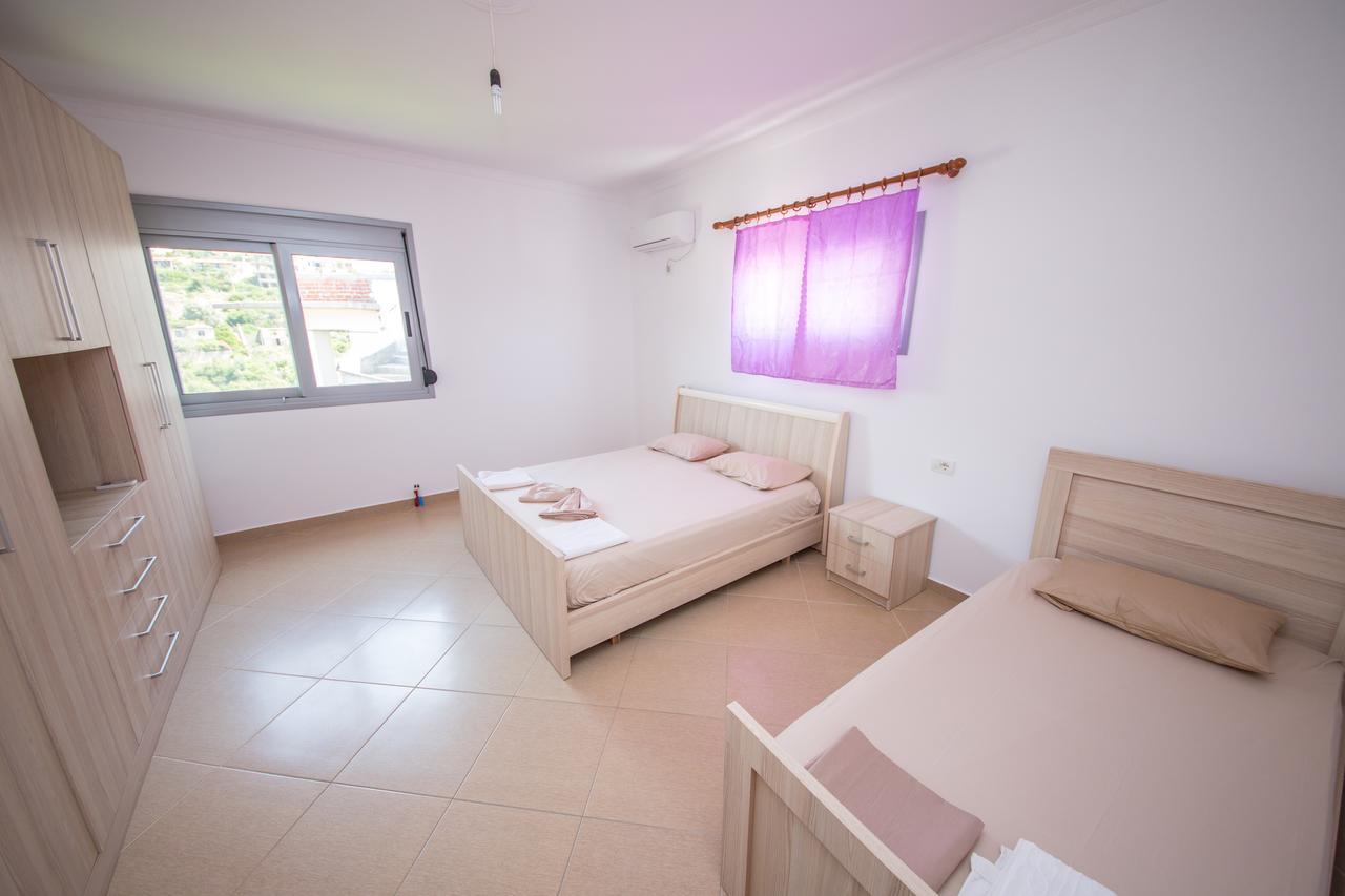 Himara Apartments Esterno foto